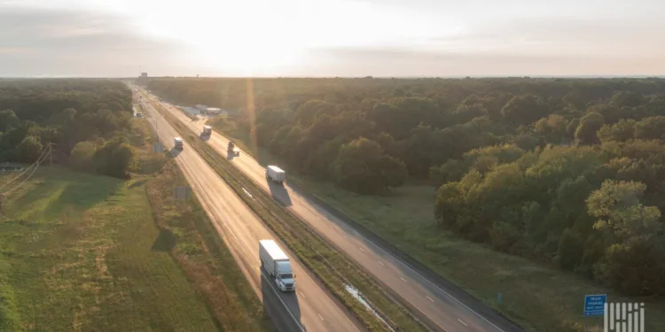 Truckload market tries to squash seasonal depression