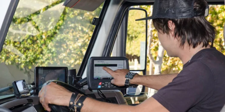 Amazon Freight Partner paves way for more inclusive trucking industry