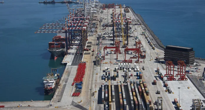 Cape Town Container Terminal to suspend operations amid severe weather