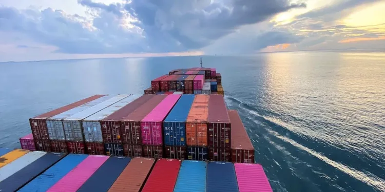 Eastern Pacific secures financing for neopanamax boxship duo