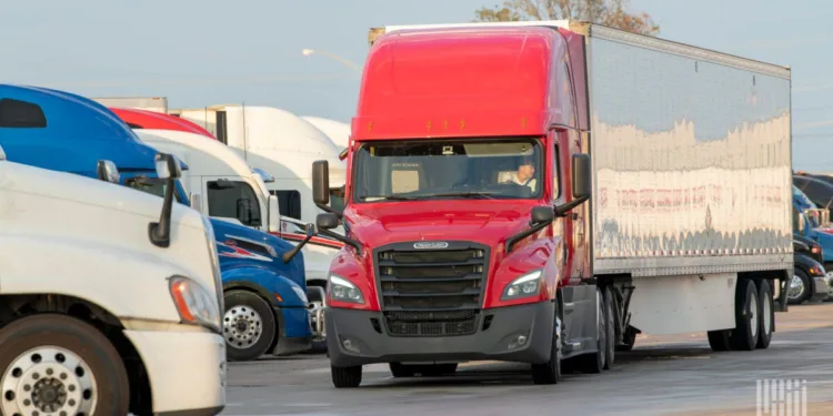 House lawmakers reintroduce truck parking bill