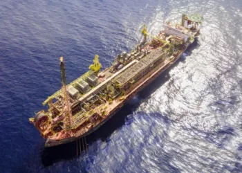 Karoon buys FPSO working offshore Brazil for $115m