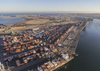 Port of Los Angeles sets record with over 920,000 TEUs in January