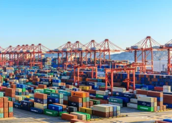 Tariffs could push trans-Pacific container rates to 2024 highs: Freightos
