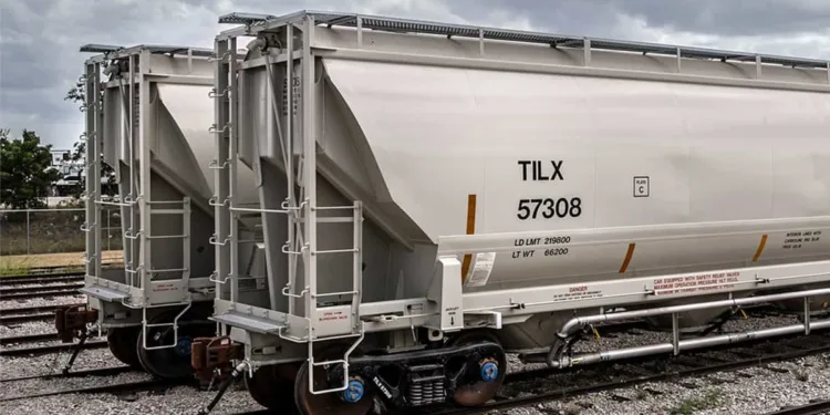 Tax credit would upgrade, expand US rail freight car fleet 