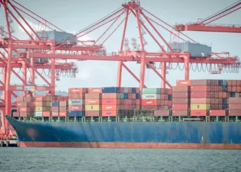 Trump tariffs see retailers boosting US container imports