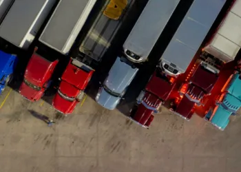 Arizona driver accused of murdering Illinois trucking company owner