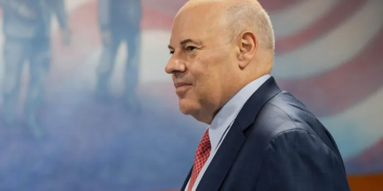 Breaking: Postmaster General Louis DeJoy announces sudden departure
