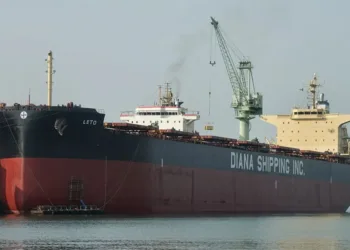 Diana Shipping bags Cargill panamax fixture