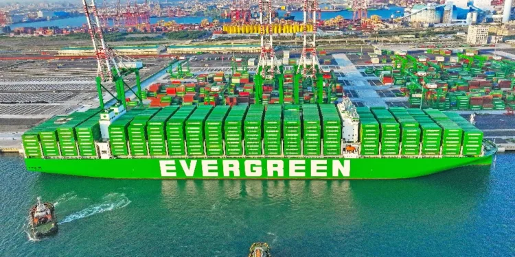 Evergreen sets world record price with latest megamax orders