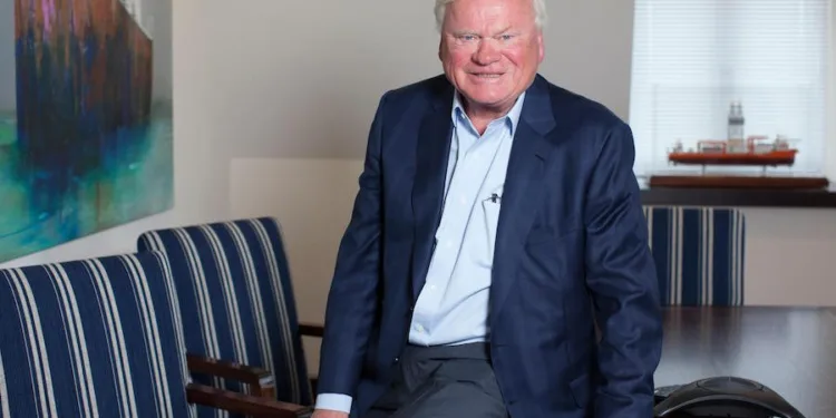 Fredriksen takes 10% stake in Star Bulk Carriers