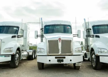 Lawmakers propose tax relief for truck drivers