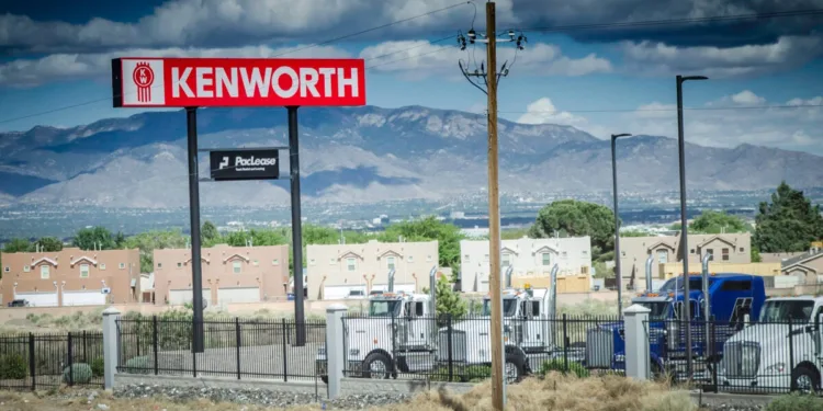 No Prebuy Surge: Trump Admin Scraps Costly Truck Regulations