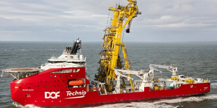 Petrobras extends DOF PLSV charter