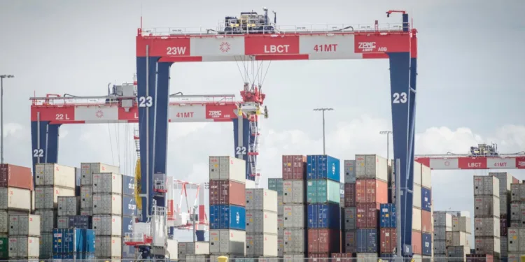 Radiant Logistics acquires California-based forwarder