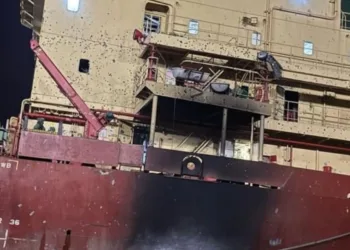 Russian strikes kill four crew in Odesa