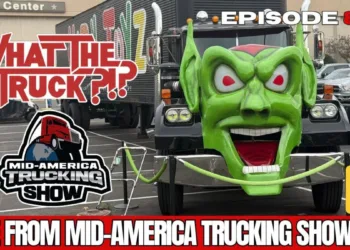 WHAT THE TRUCK?!? Parking Club live from Mid-America Trucking Show