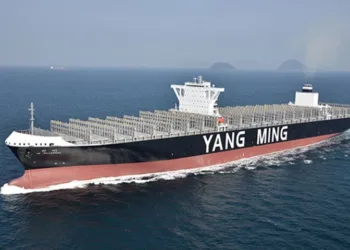 Yang Ming signs for three Japanese newbuilds
