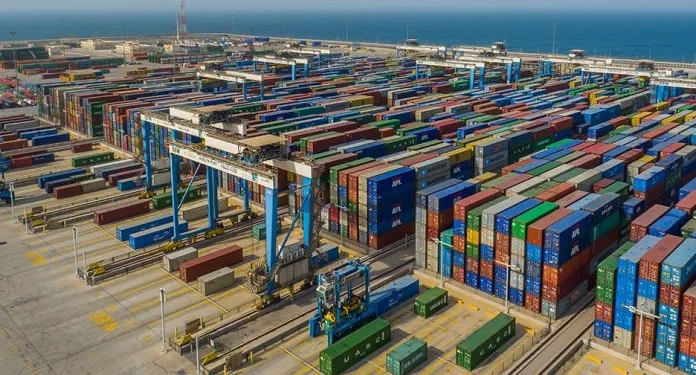 AD Ports conducts first LNG ship-to-ship bunkering at Khalifa Port