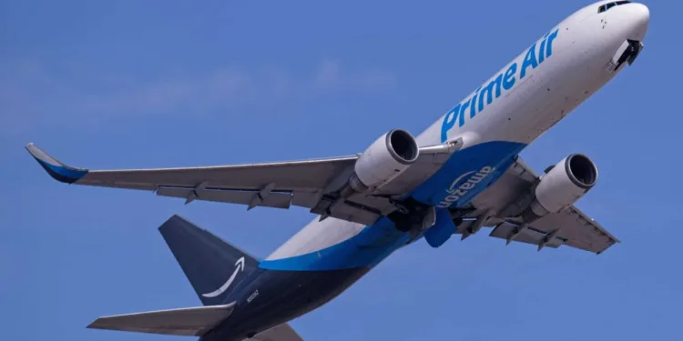 Amazon airline prioritizes bigger aircraft to handle third-party cargo