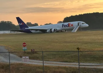 FedEx 757 accident prompts NTSB call for door latch inspections