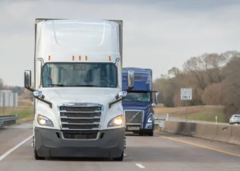 FMCSA extends trucking company’s sleeper berth exemption
