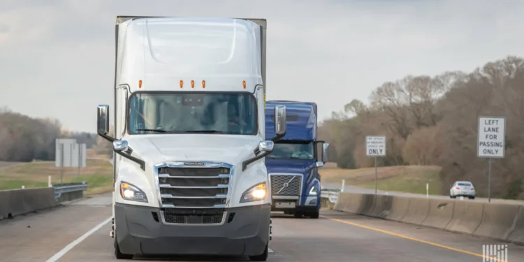 FMCSA extends trucking company’s sleeper berth exemption