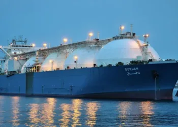 MOL sends ageing LNG carrier for demo