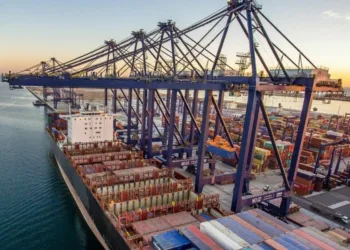 Pakistan ceases all trade with India