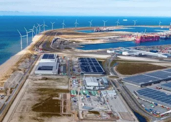 Port of Rotterdam reaches 3.3 million TEUs in first quarter