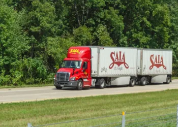 Saia moving customer service function to its terminals