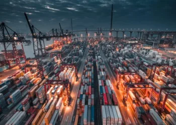 Sea-Intelligence reports major East-West capacity growth