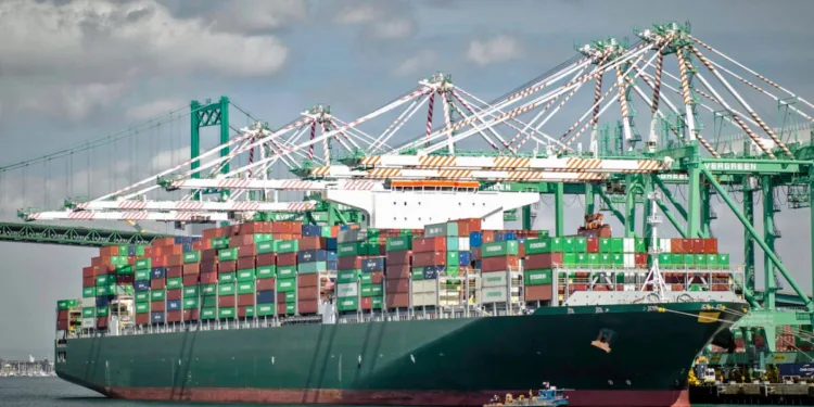 Tariff backdrop finds ocean rates steady