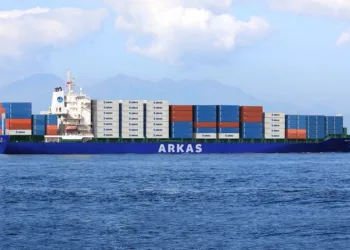 Arkas back for more Huangpu Wenchong boxships