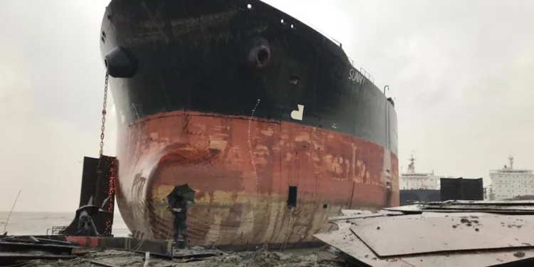 Bangladesh ill prepared for next month’s ship recycling changes