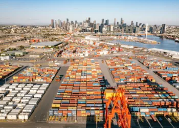 DP World deploys OneStop’s digital solutions at new container facility in Australia