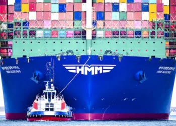 HMM celebrates landmark electronic bill of lading transaction