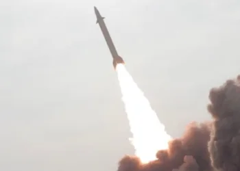 Houthis warn ships bound for Haifa are targets