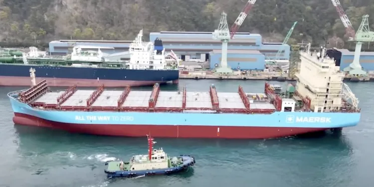 Maersk and HD Hyundai forge decarbonisation pact
