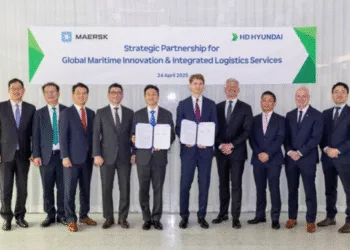 Maersk and HD Hyundai sign deal for decarbonization and integrated logistics services