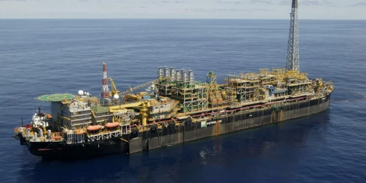 Petrobras plans to decommission 68 platforms and reuse three FPSOs