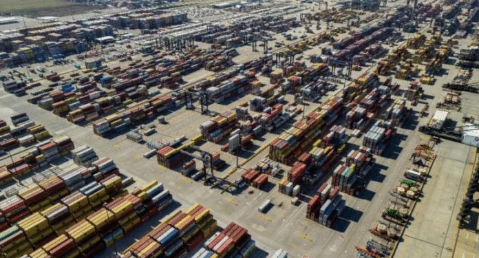 Port Houston sets New April record for container volumes