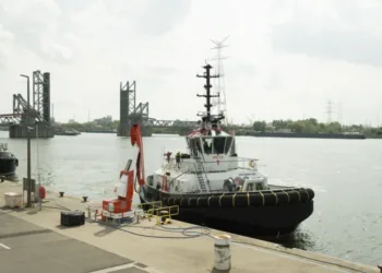 Port of Antwerp-Bruges unveils Europe’s first electric tugboat