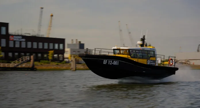 Rotterdam launches electric hydrofoil vessel pilot