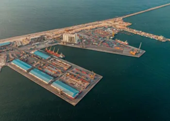 Tripoli port operations halted after clashes erupt in Libya