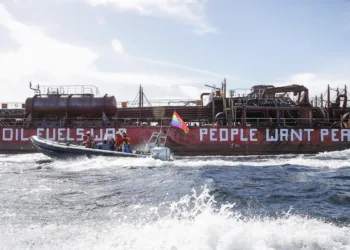 Australia places sanctions on 60 Russian tankers