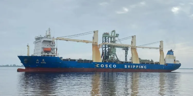 COSCO launches MPP fleet push with up to 30 newbuilds