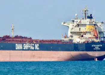 Diana Shipping charters out panamax to Stone Shipping