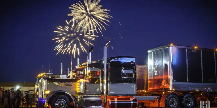 FMCSA eases trucker rules for July 4th displays