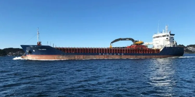 Hagland buys chartering platform Vanora